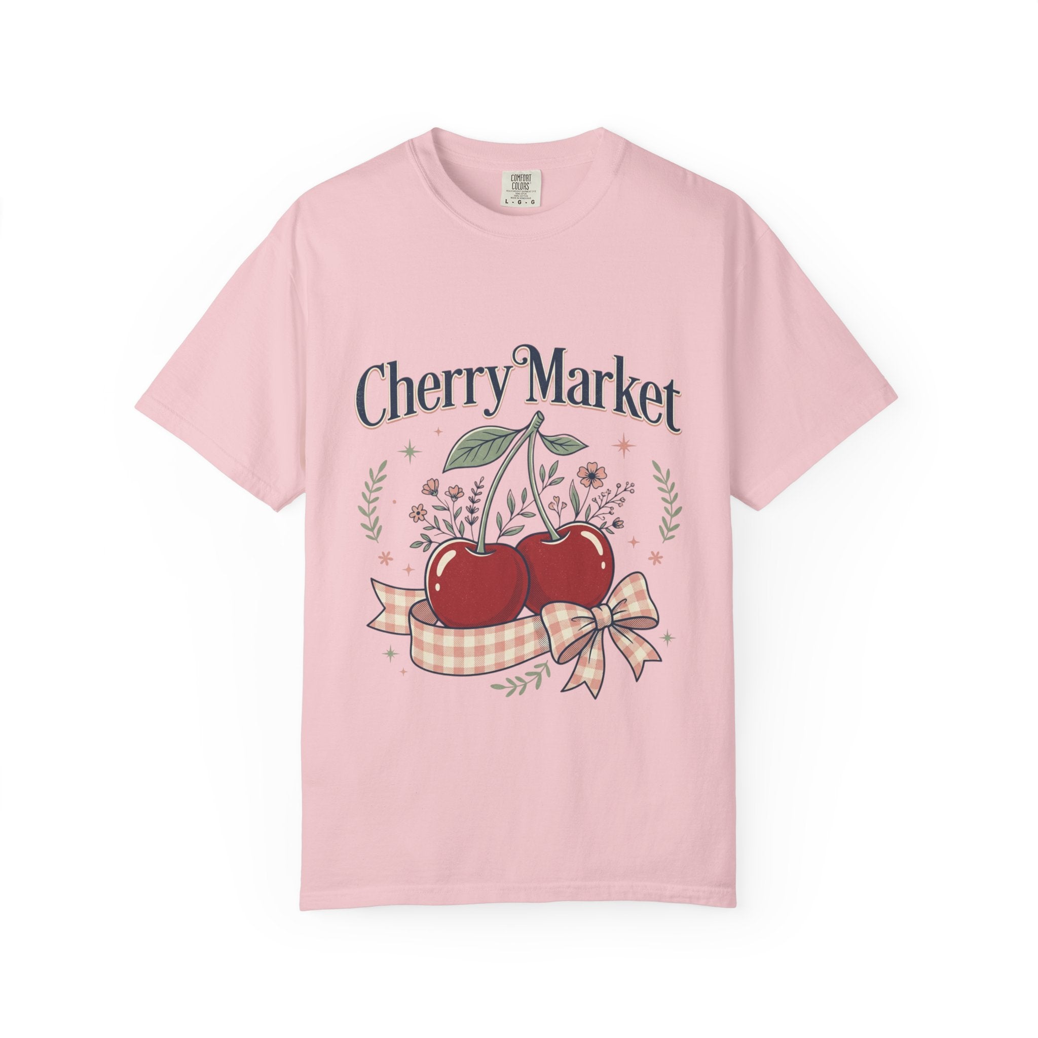 Cherry Market cherries T-shirt | vintage fruit market design