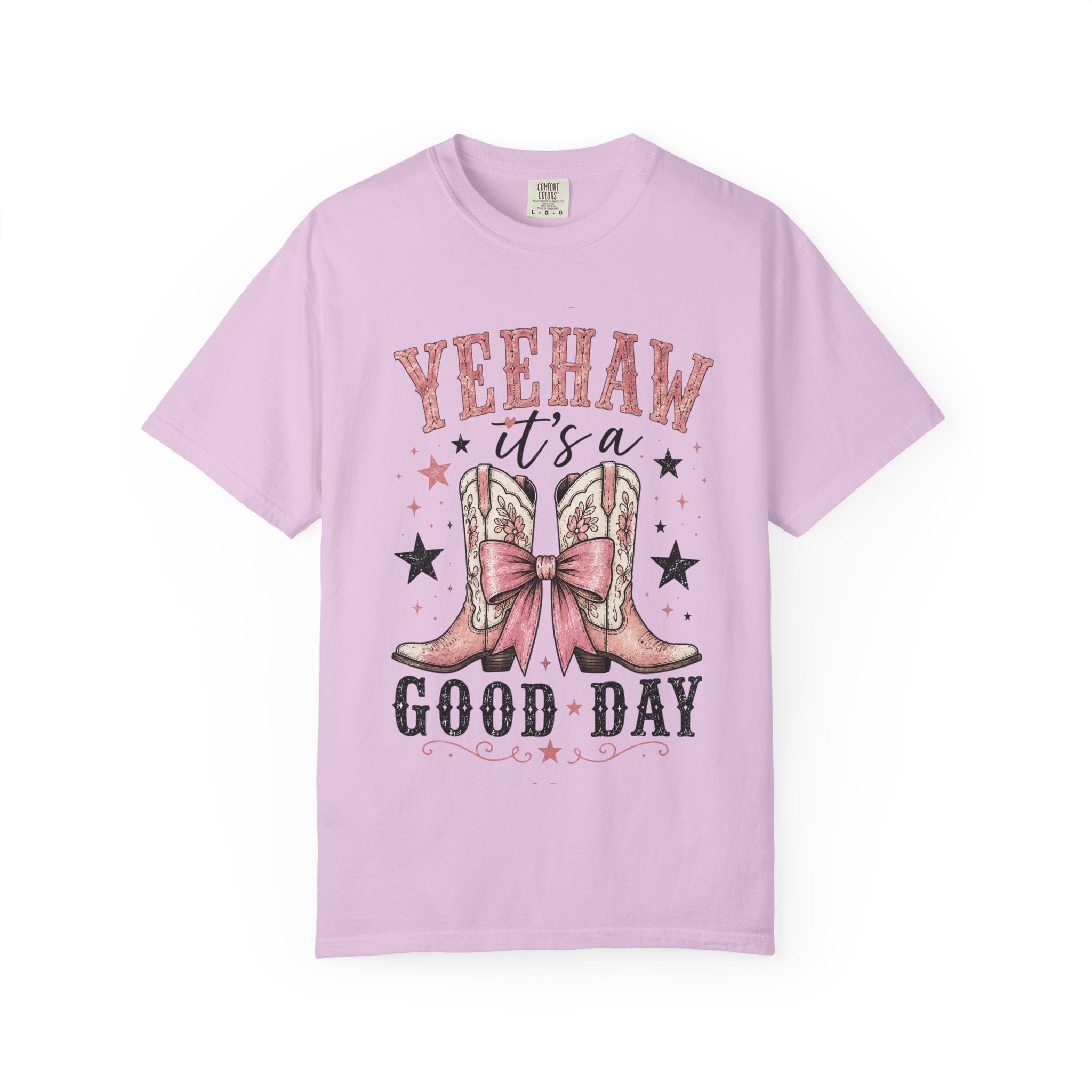 Cowgirl Tee — "Yeehaw It's a Good Day" Graphic T-Shirt
