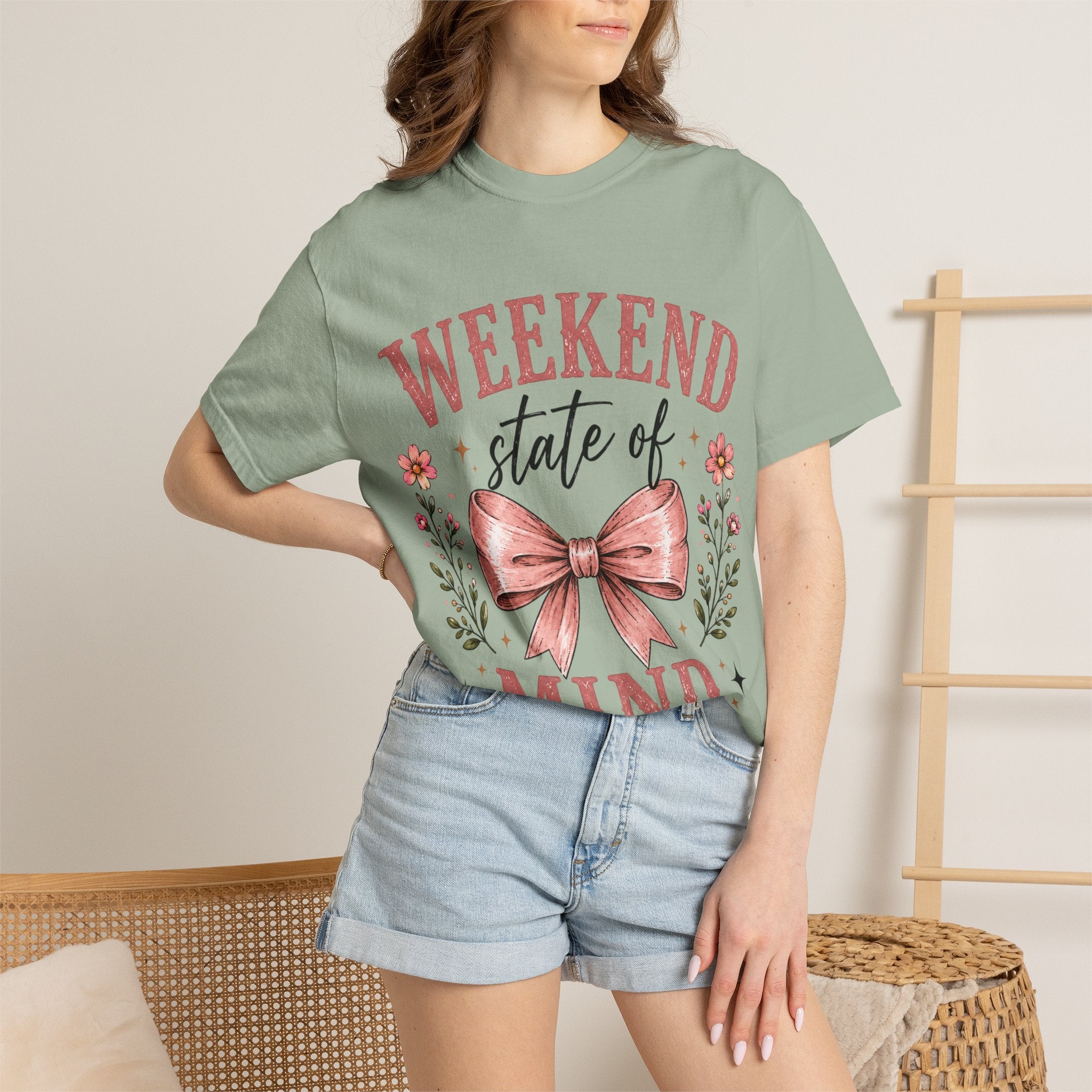 Weekend State of Mind T-Shirt – Floral Bow Graphic