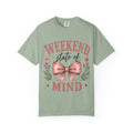 Weekend State of Mind T-Shirt – Floral Bow Graphic