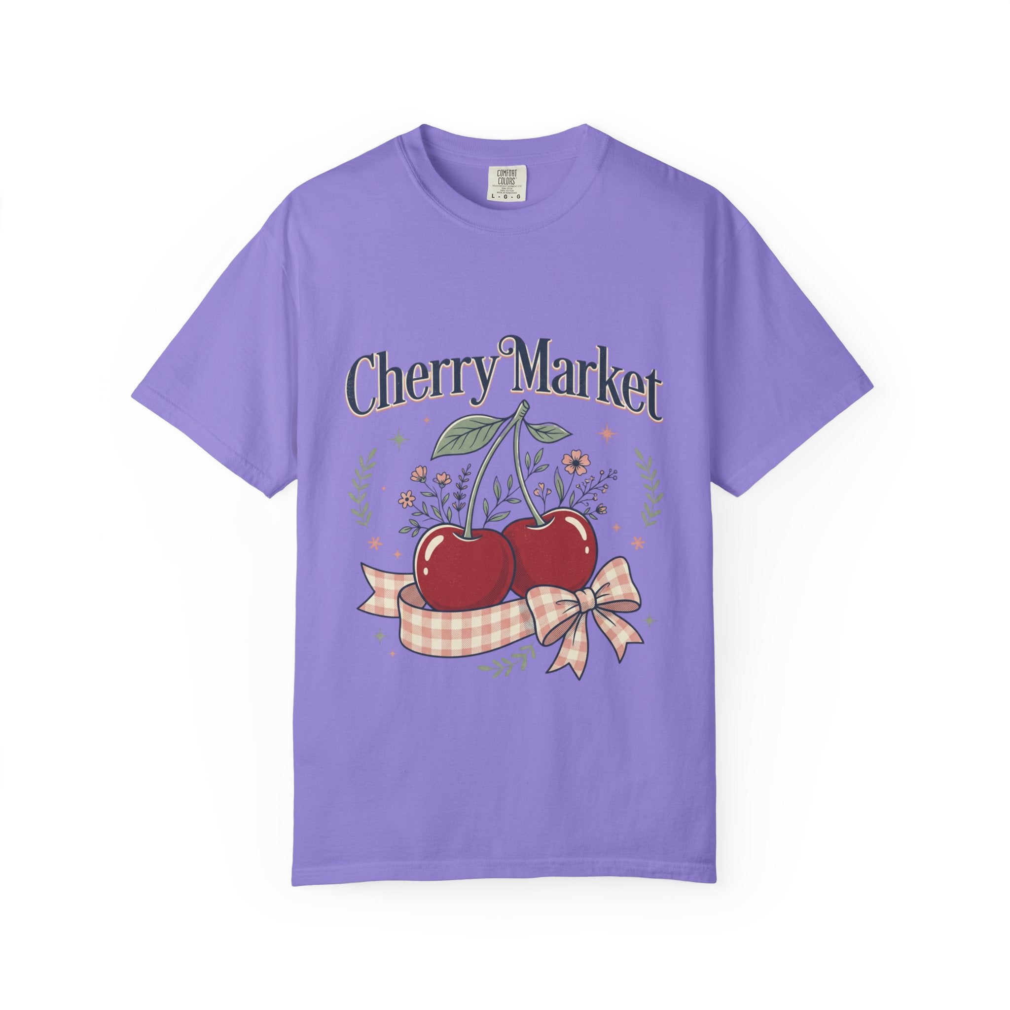 Cherry Market cherries T-shirt | vintage fruit market design