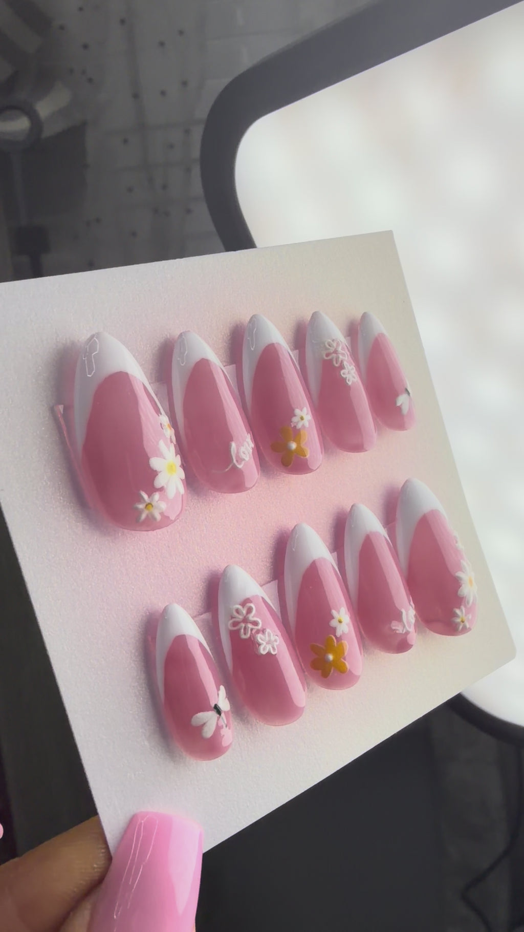 Pink French Tip Daisy & Dragonfly Press-On Nails